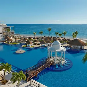 5* Resort Now Sapphire Riviera Cancun